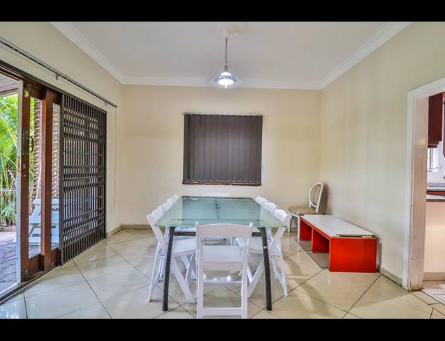 4 BEDROOM HOUSE FOR SALE IN WESTRIDGE